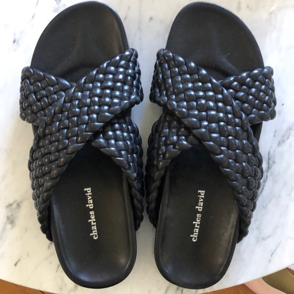 Charles David Shoes - Charles David 8.5 amazing leather slides